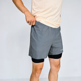 ES16 Classic Shorts Grå