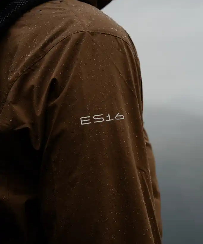 ES16 Löparjacka - Supreme Brown unisex